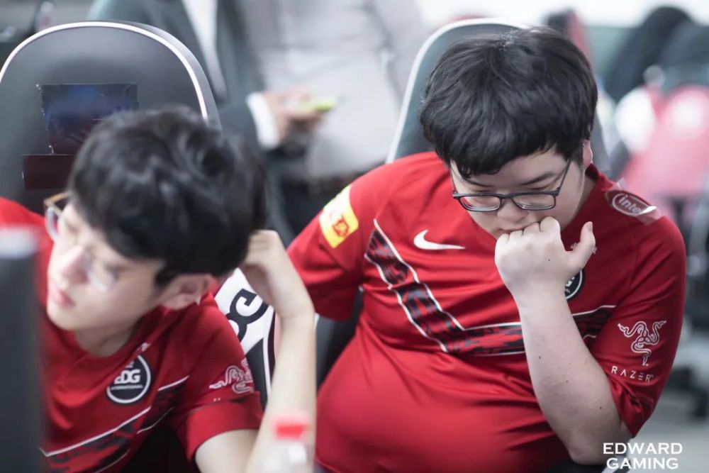 如意体育在线包含这也行？利物浦今夜豪取连胜Scout在DWG比赛中比分优势明显，国际比赛日本菲卡调整名单以备意大利杯的词条