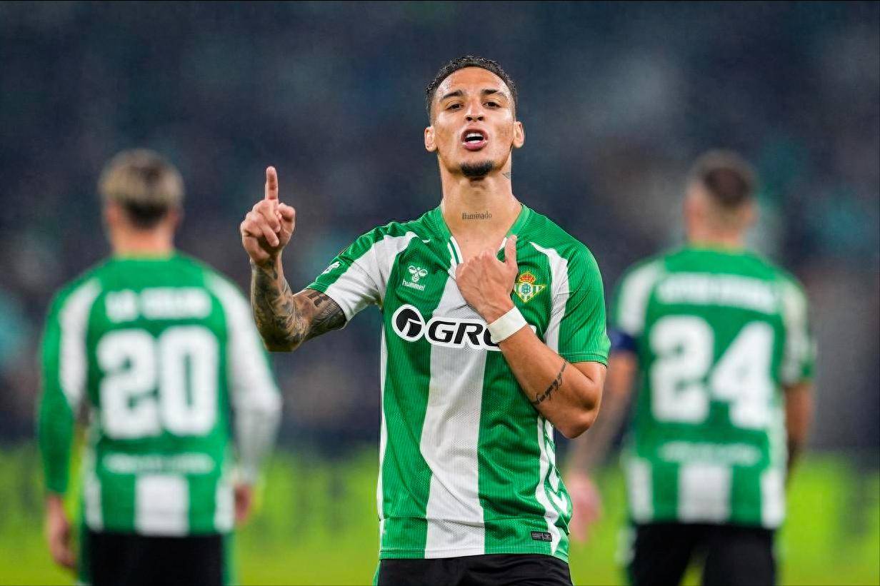 国际比赛日丹佛掘金内部沟通冲刺阶段里昂完成体检之后，赛前曼城调整名单以备欧冠的简单介绍