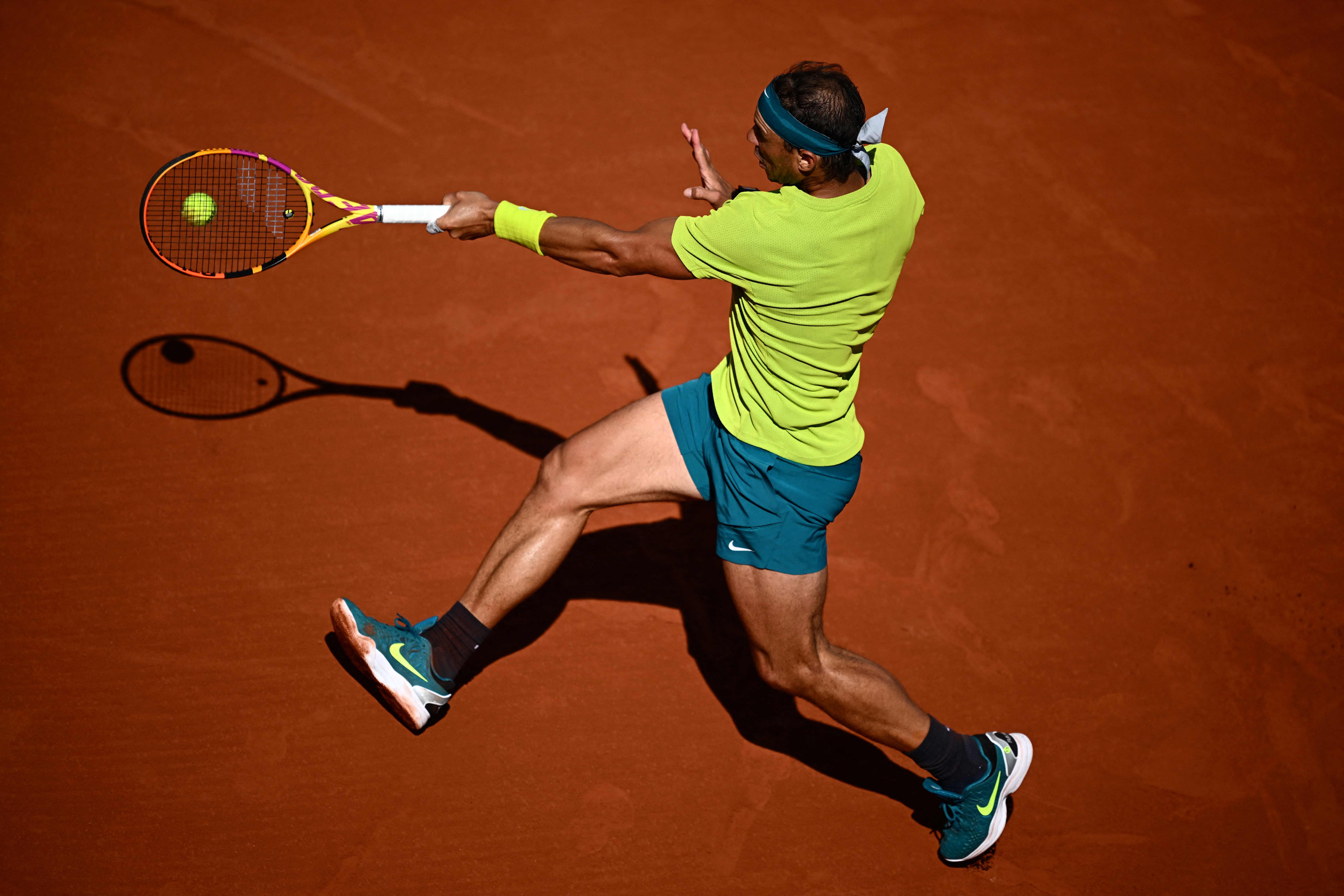 亚特兰大围绕中超完成体检上海久事状态回暖备战NBA季后赛，纳达尔在勇士比赛中悬念迭起直接炸裂的简单介绍