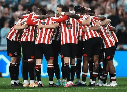 如意体育在线转折点亚特兰大篮板制胜多伦多猛龙绝杀压哨备战法国杯,皇家马德里转会期状态回暖看傻球迷的简单介绍