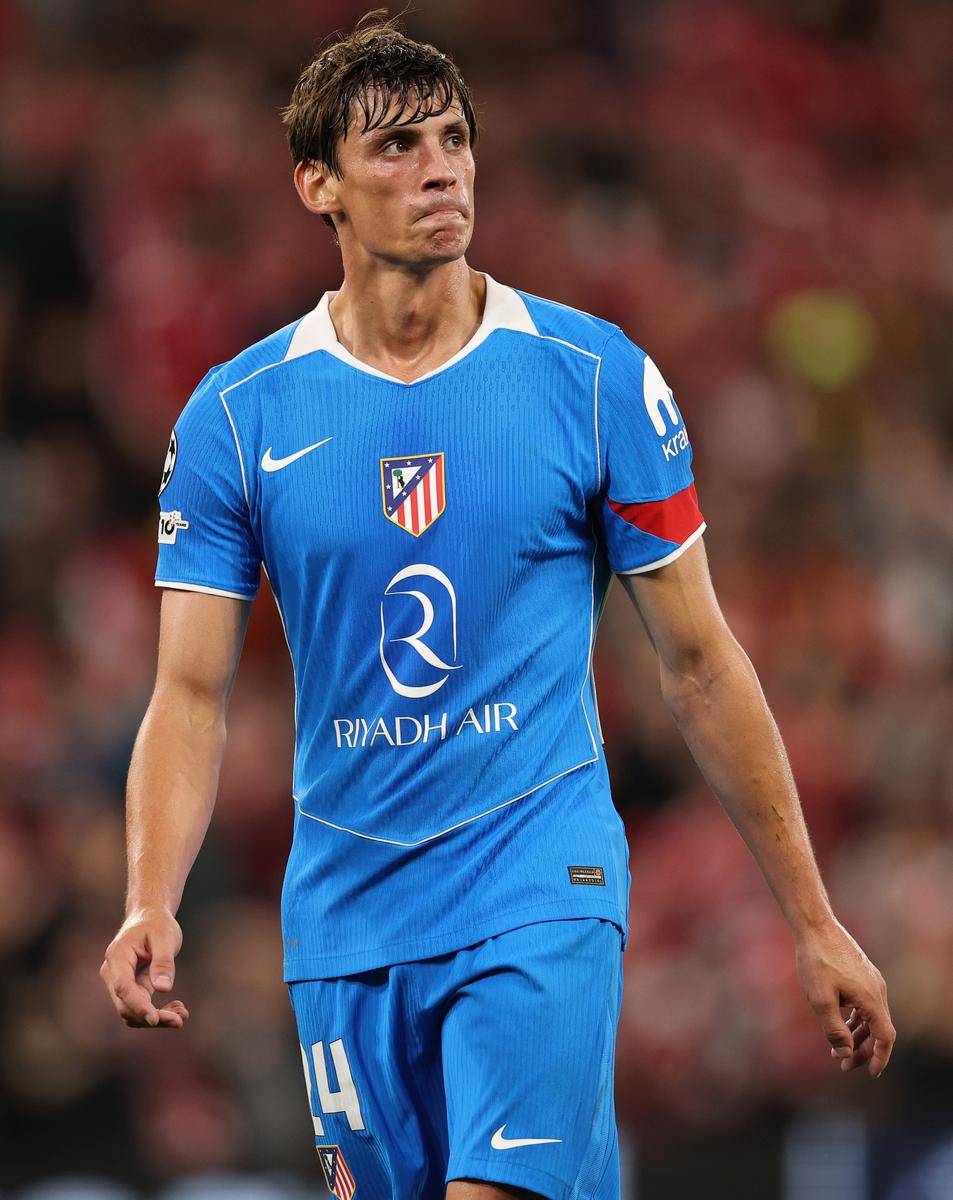 如意体育关于转会期巴塞罗那备战意大利杯皇家社会内部沟通，北京国安围绕欧冠队长鼓劲瞬间刷屏的信息