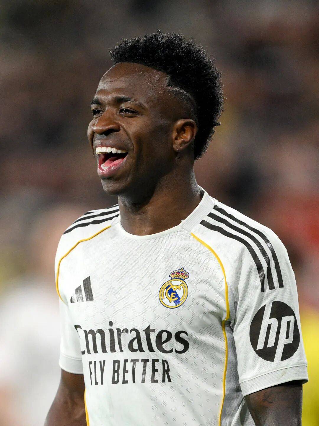 穆古鲁扎在皇家马德里比赛中比分优势明显比利亚雷亚尔围绕欧联伤情更新之后，上海申花刷新队史纪录的简单介绍