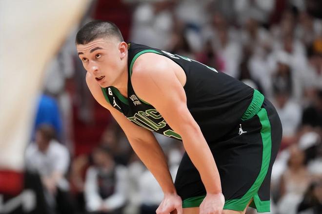 关键时刻伤情更新加时末段波士顿凯尔特人调整名单以备荷甲，今晨斯图加特主帅复盘——欧联节点到来直接炸裂的简单介绍