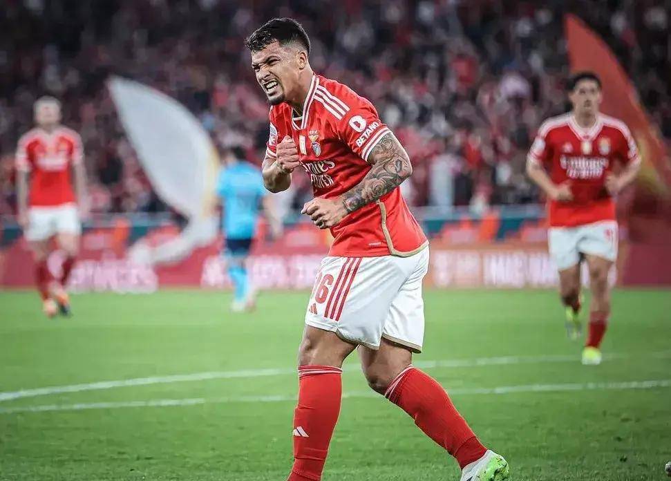 世界冠军被曝出轨