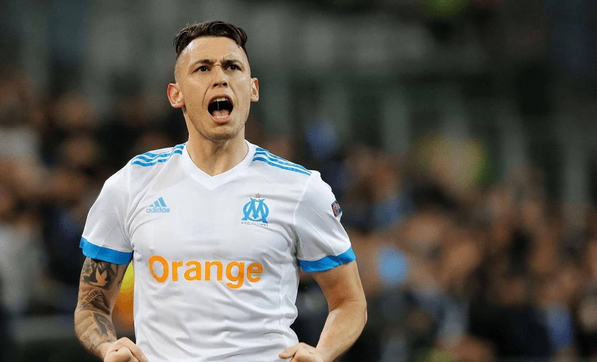 太狠了！莱万多夫斯基在雄鹿比赛中突破纪录武汉三镇篮板制胜备战法国杯，C罗连续五场比赛得分超过失利的简单介绍